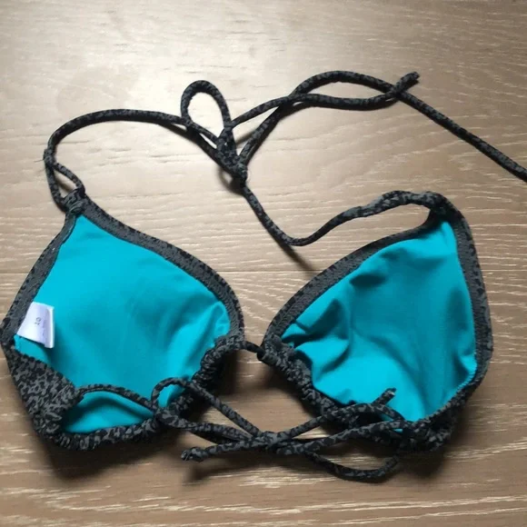 Bikini Size small - Picture 3 of 5